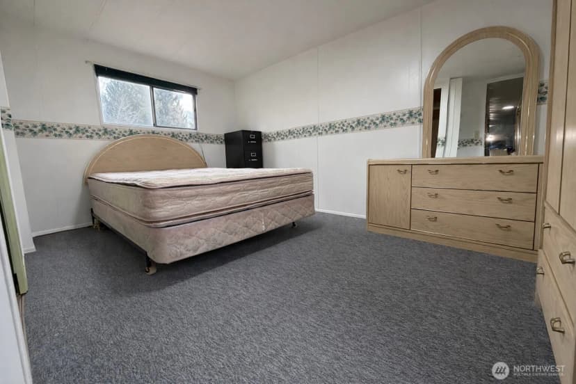 Property photo for 10831 Se 226th Street, Kent photo 12