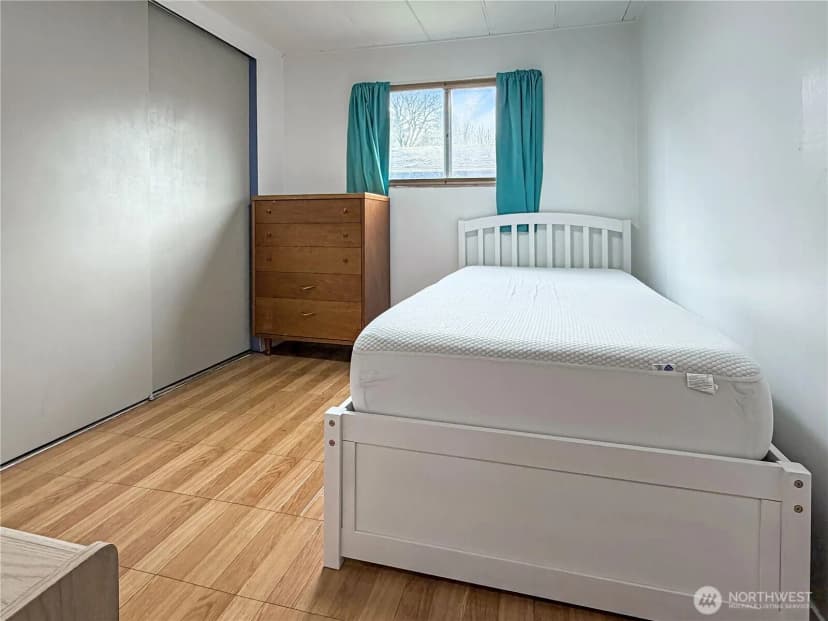 Property photo for 10831 Se 226th Street, Kent photo 9