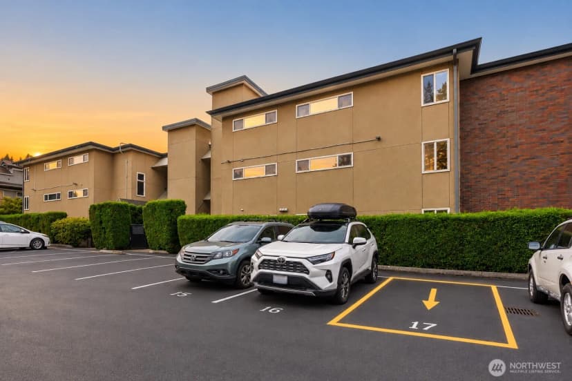 Property photo for 732 11th Avenue E #301, Seattle photo 19