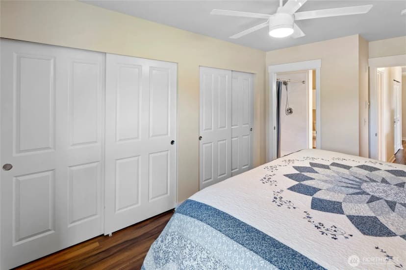 Property photo for 300 High School Road Ne #406, Bainbridge Island photo 16