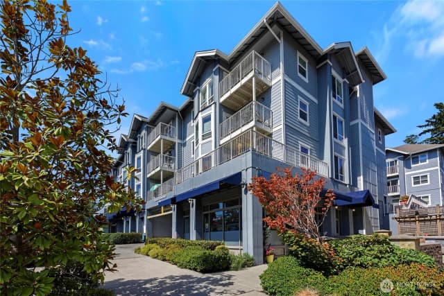Property photo for 300 High School Road Ne #406, Bainbridge Island