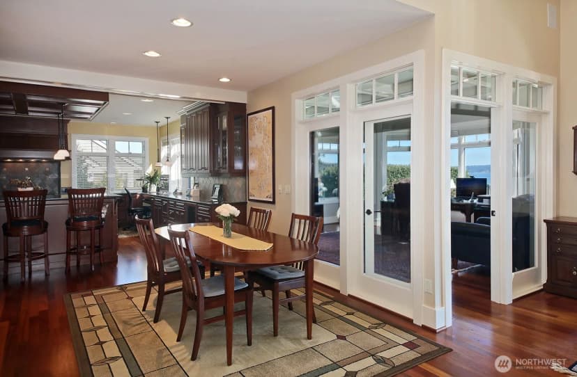 Property photo for 2382 Soundview Drive, Langley photo 24