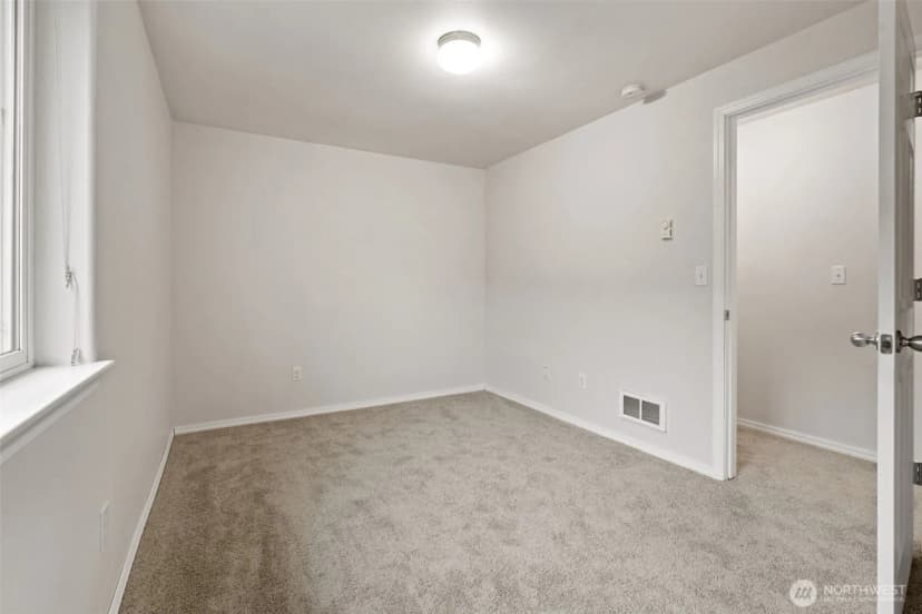 Property photo for 14617 46th Avenue Ne, Marysville photo 25