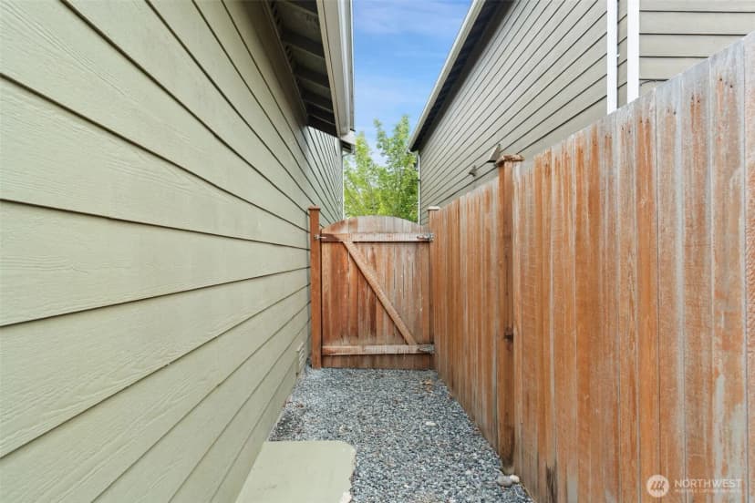 Property photo for 14617 46th Avenue Ne, Marysville photo 35