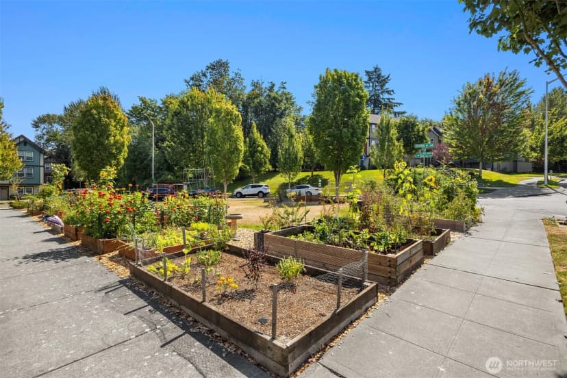 Property photo for 7174 27th Avenue Sw, Seattle photo 35
