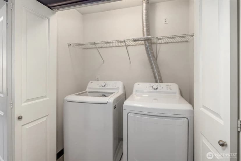 Property photo for 7174 27th Avenue Sw, Seattle photo 25