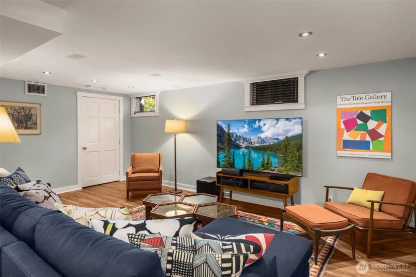 Property photo for 7965 Seward Avenue S, Seattle photo 31