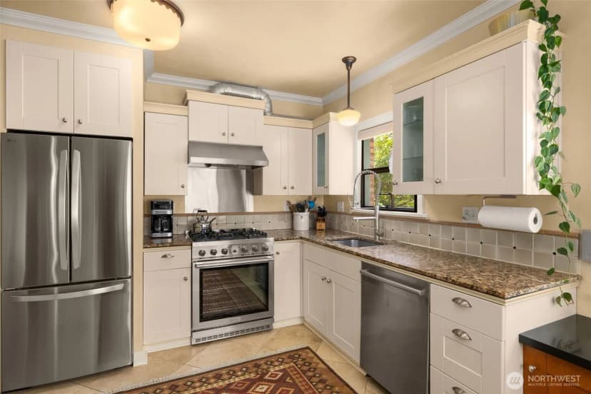 Property photo for 7965 Seward Avenue S, Seattle photo 13