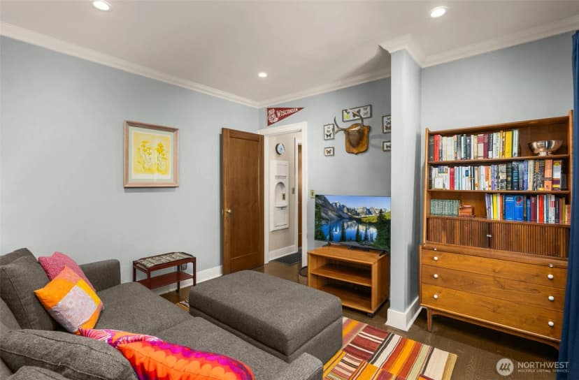 Property photo for 7965 Seward Avenue S, Seattle photo 18