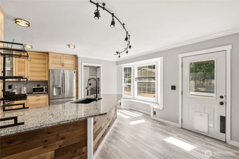 Property photo for 8208 243rd Street Ct E, Graham photo 10