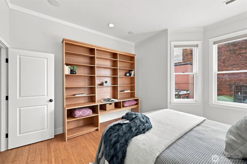 Property photo for 1010 Mill Avenue #302, Bellingham photo 16