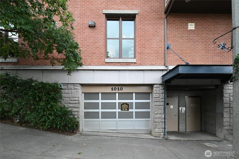 Property photo for 1010 Mill Avenue #302, Bellingham photo 27