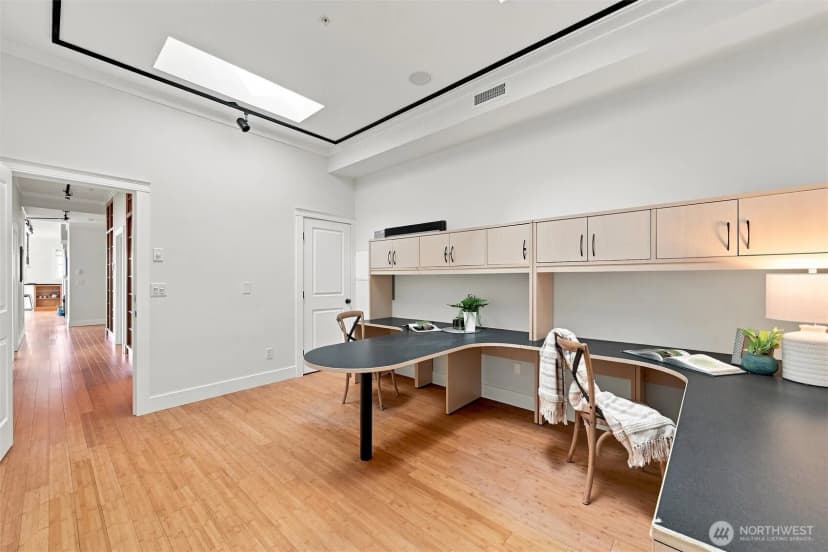 Property photo for 1010 Mill Avenue #302, Bellingham photo 19