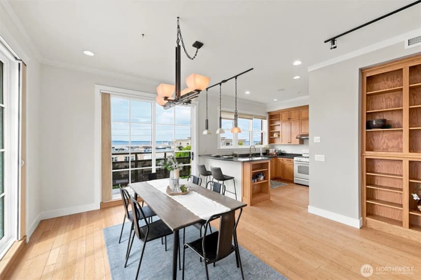 Property photo for 1010 Mill Avenue #302, Bellingham photo 6