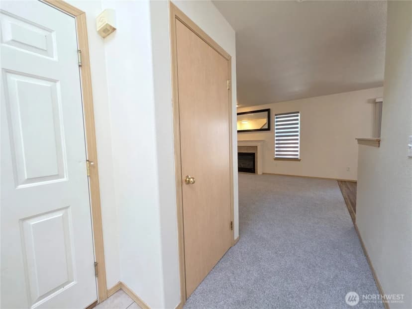 Property photo for 20702 190th Avenue E, Orting photo 23