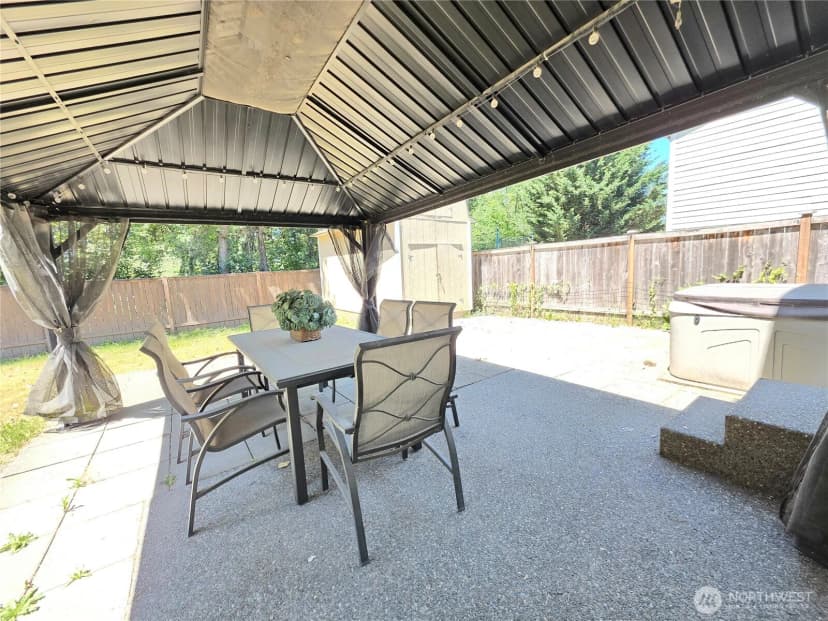 Property photo for 20702 190th Avenue E, Orting photo 9