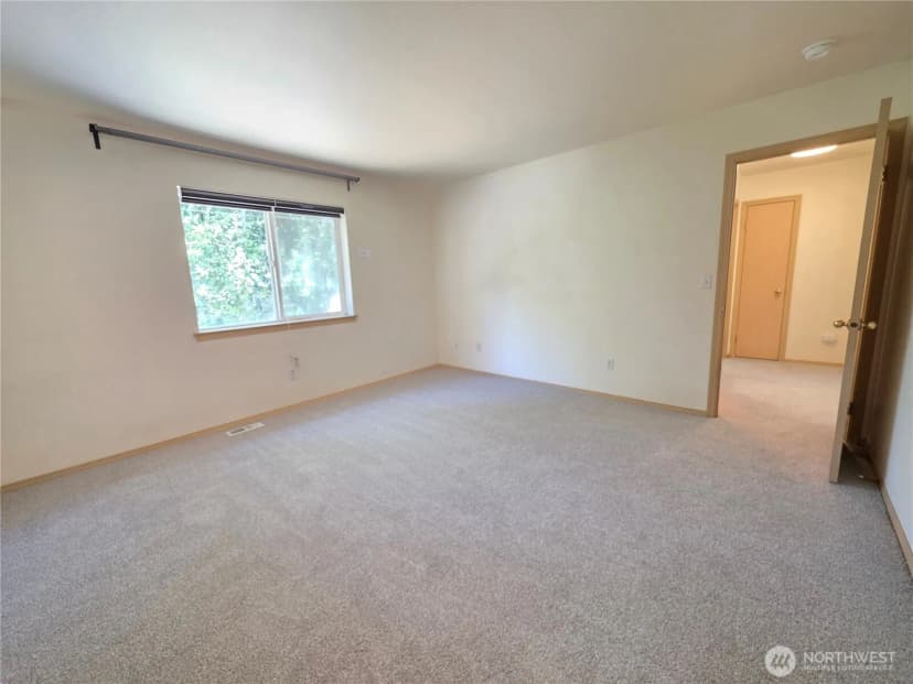 Property photo for 20702 190th Avenue E, Orting photo 26
