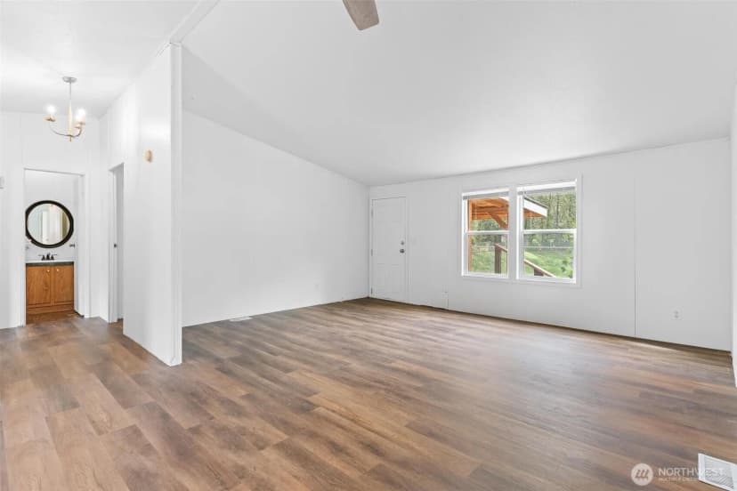 Property photo for 700 N Reed Street #30, Sedro Woolley photo 6