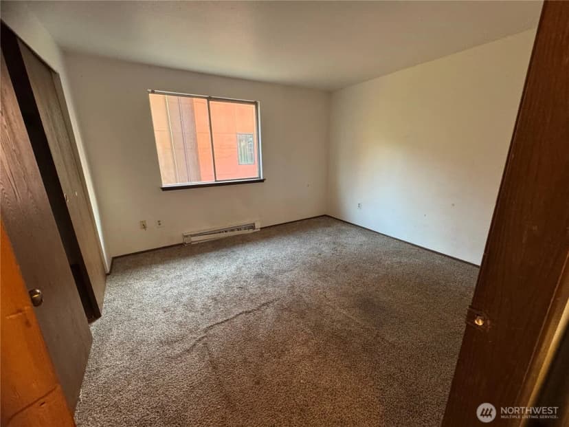 Property photo for 1915 E Spruce Street #a, Seattle photo 10