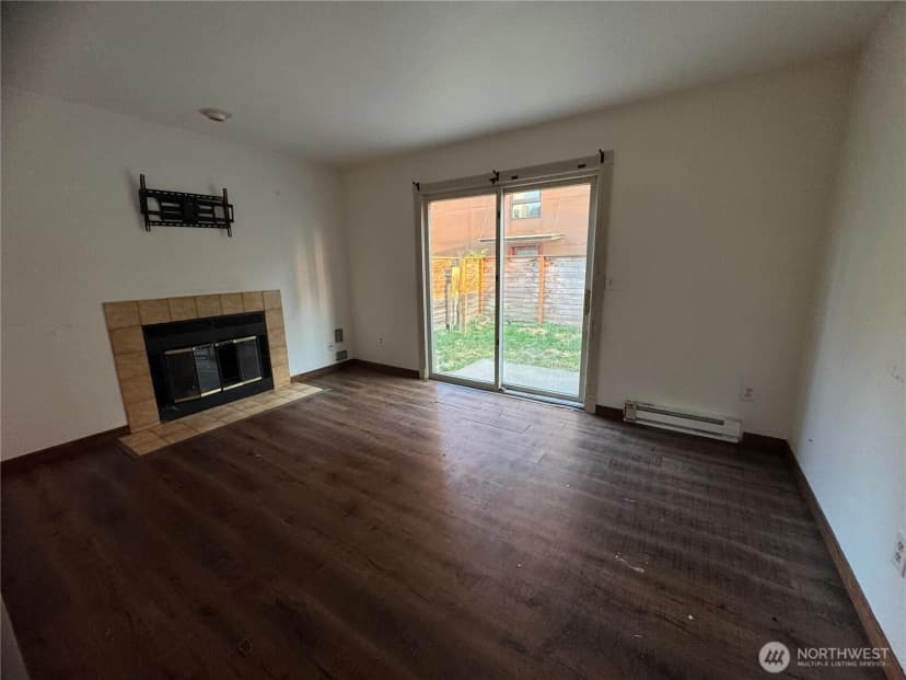 Property photo for 1915 E Spruce Street #a, Seattle photo 6