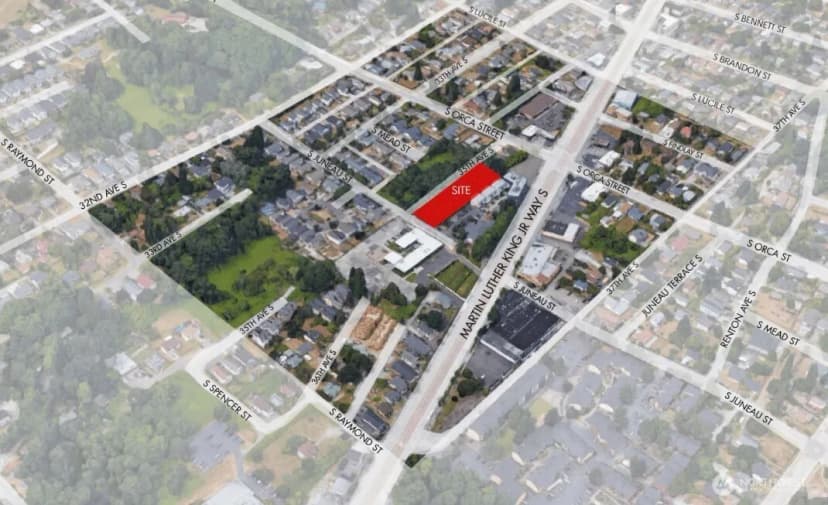 Property photo for 5722 35th Avenue S, Seattle photo 2