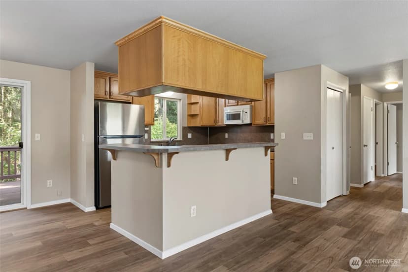 Property photo for 18922 9th Avenue Ct E, Spanaway photo 7