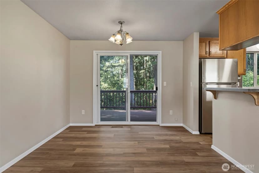 Property photo for 18922 9th Avenue Ct E, Spanaway photo 11