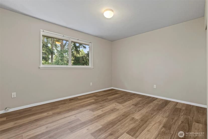 Property photo for 18922 9th Avenue Ct E, Spanaway photo 14