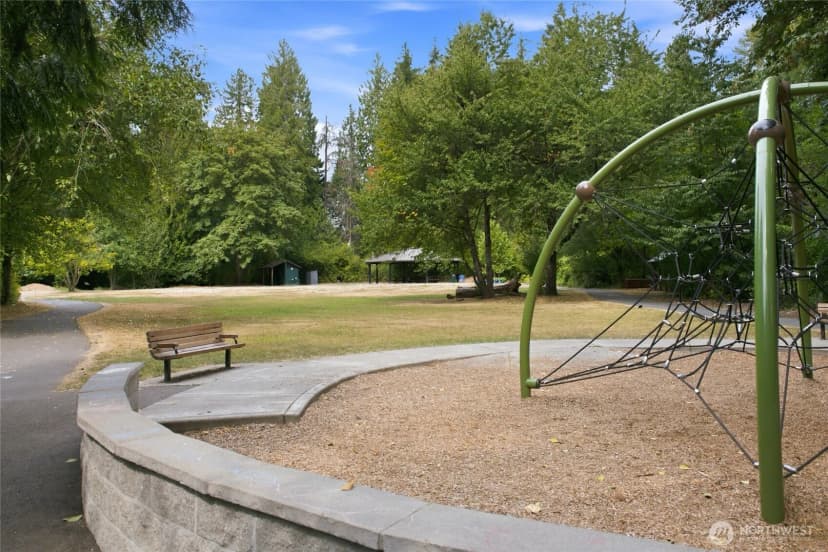 Property photo for 13323 108th Avenue Ne, Kirkland photo 27