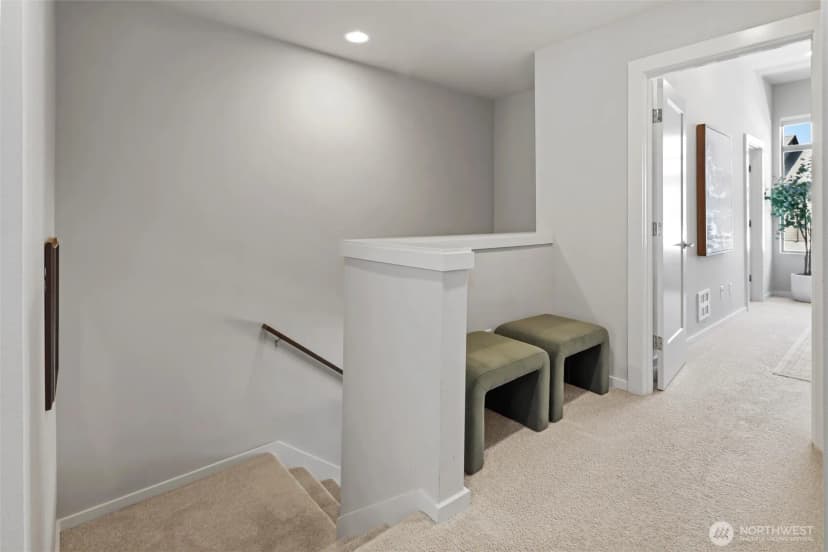 Property photo for 6861 Ne 170th Street #103, Kenmore photo 22