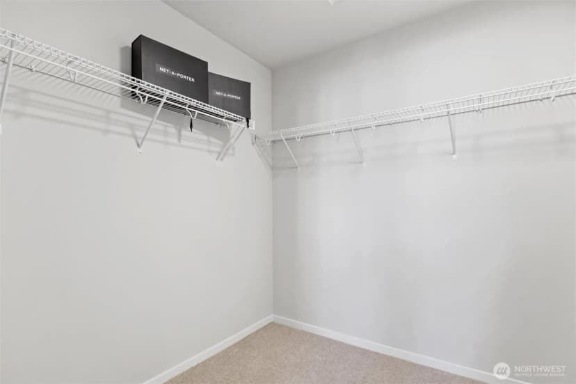Property photo for 6861 Ne 170th Street #103, Kenmore photo 30