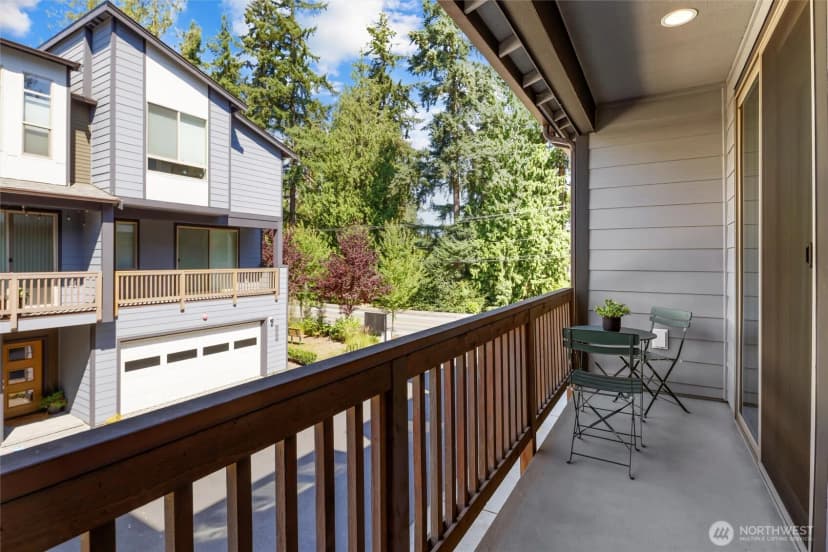 Property photo for 6861 Ne 170th Street #103, Kenmore photo 18