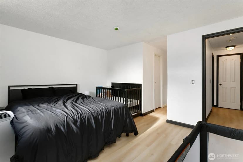 Property photo for 19205 40th Avenue W #b5, Lynnwood photo 14