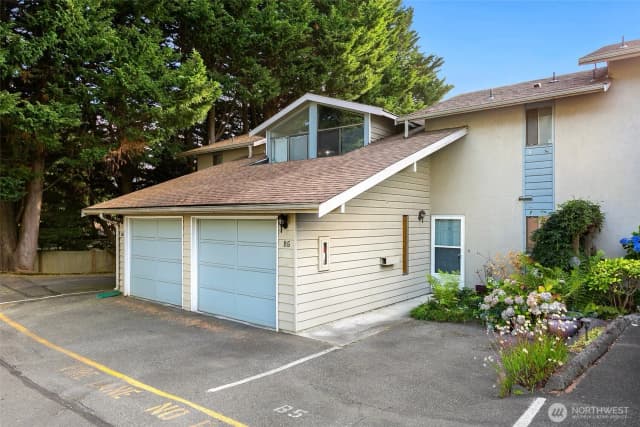 Property photo for 19205 40th Avenue W #b5, Lynnwood