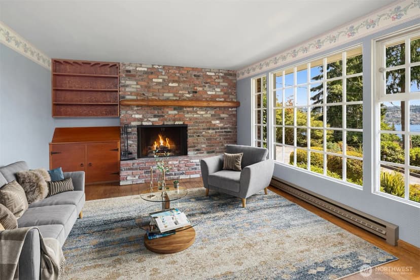 Property photo for 7921 E Mercer Way, Mercer Island photo 13