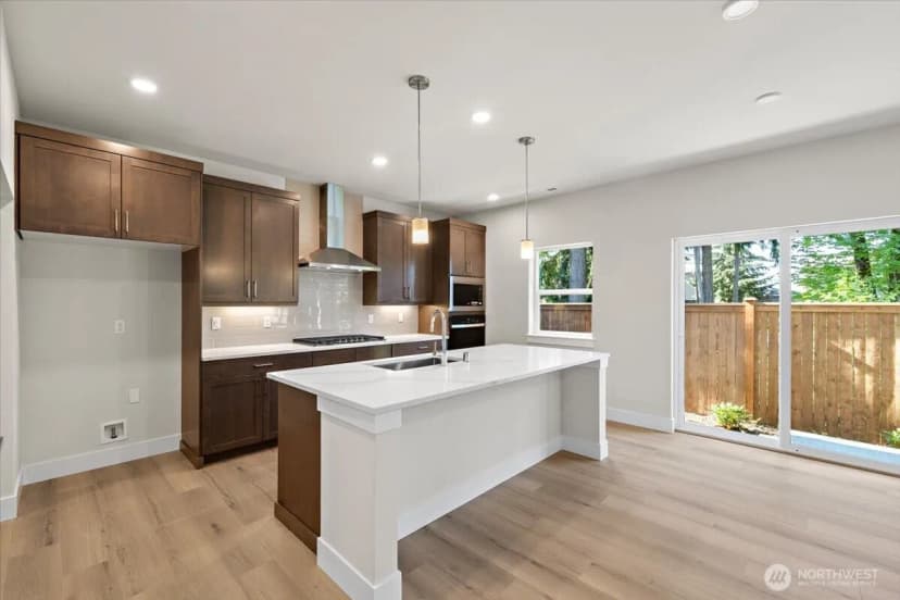 Property photo for 17915 Sunset Road, Bothell photo 9