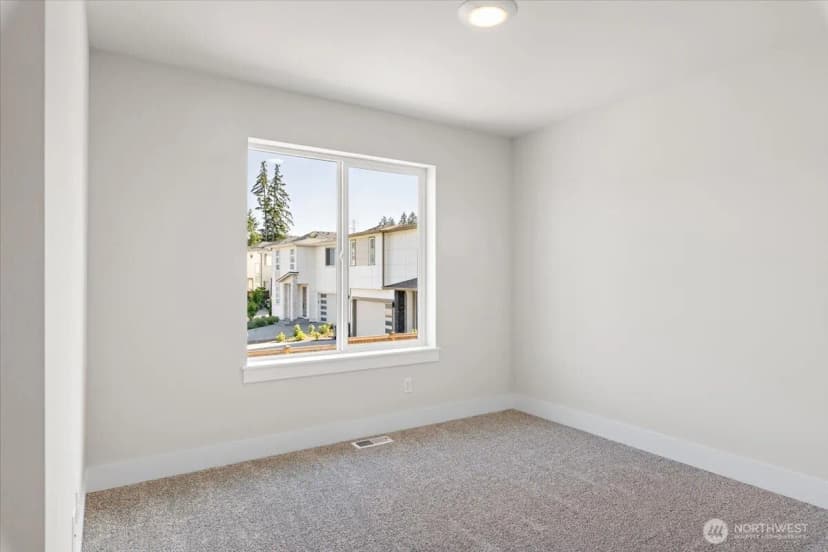 Property photo for 17915 Sunset Road, Bothell photo 26