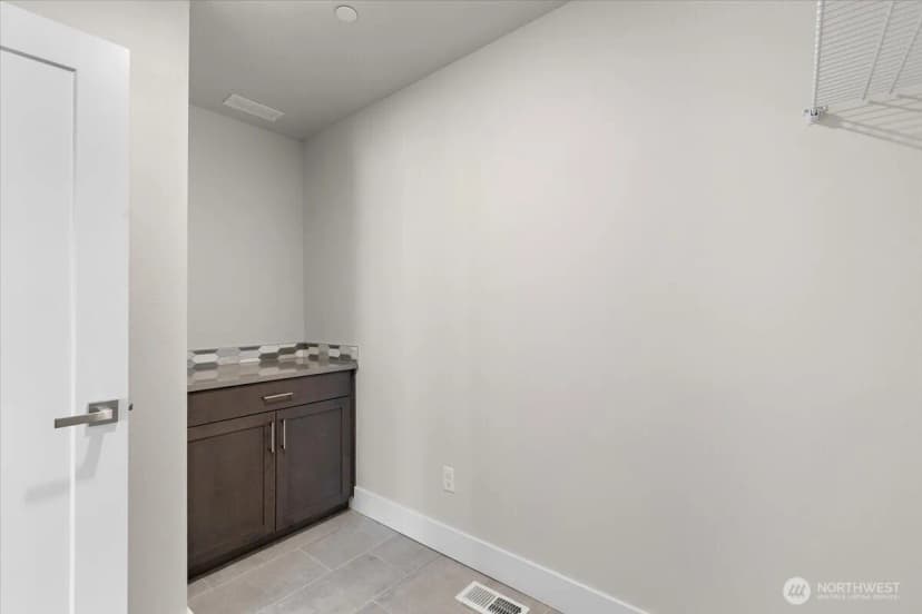Property photo for 17919 Sunset Road, Bothell photo 27