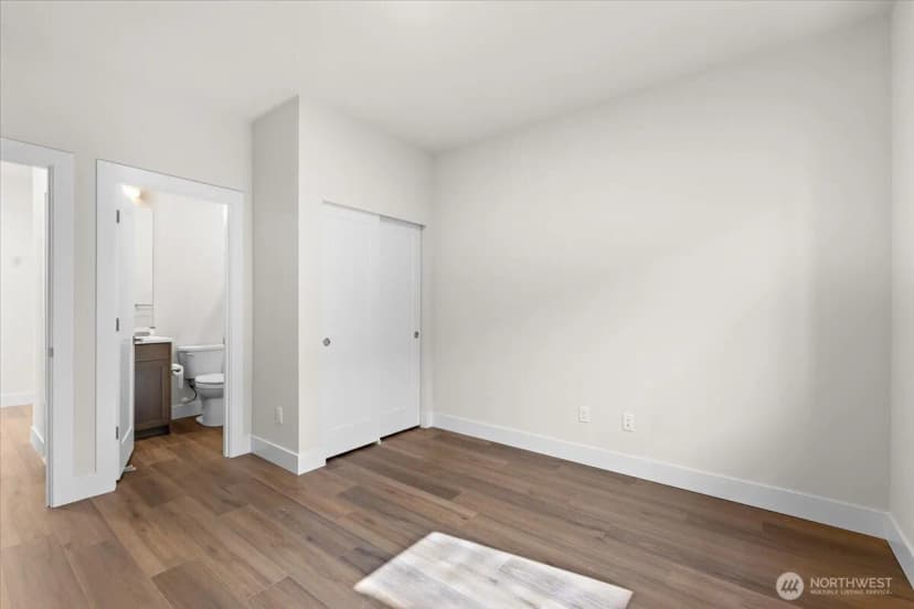 Property photo for 17919 Sunset Road, Bothell photo 7