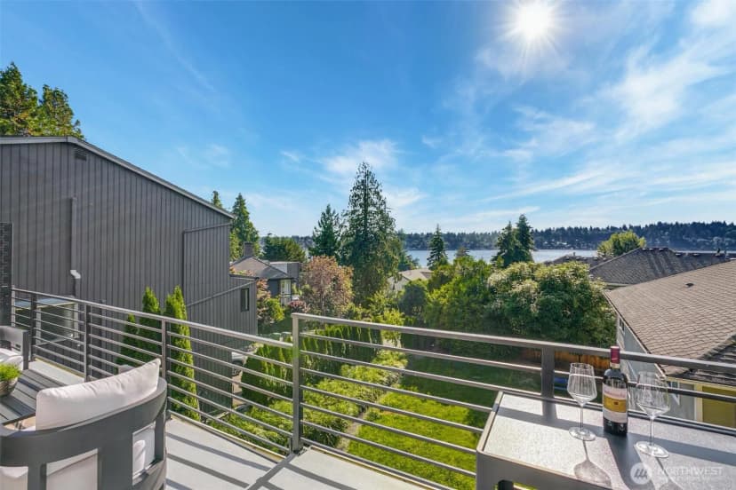 Property photo for 6065 Ne 135th Street, Kirkland photo 13