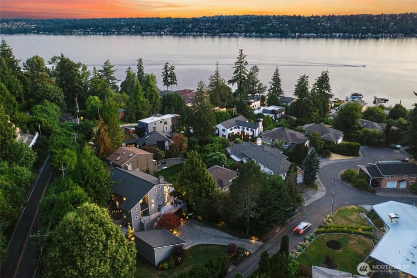 Property photo for 6065 Ne 135th Street, Kirkland photo 36