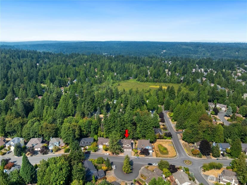 Property photo for 23046 Ne 19th Drive, Sammamish photo 28