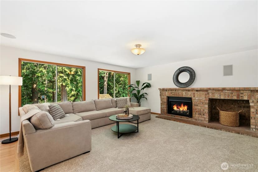 Property photo for 23046 Ne 19th Drive, Sammamish photo 10