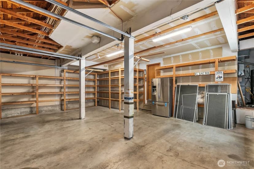 Property photo for 23046 Ne 19th Drive, Sammamish photo 22