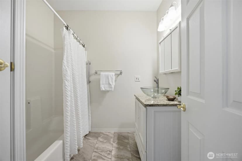 Property photo for 1203 Roland Street, Bellingham photo 32
