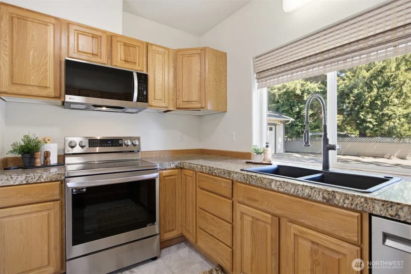 Property photo for 1203 Roland Street, Bellingham photo 18