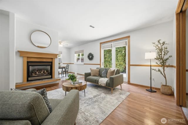Property photo for 1203 Roland Street, Bellingham photo 3