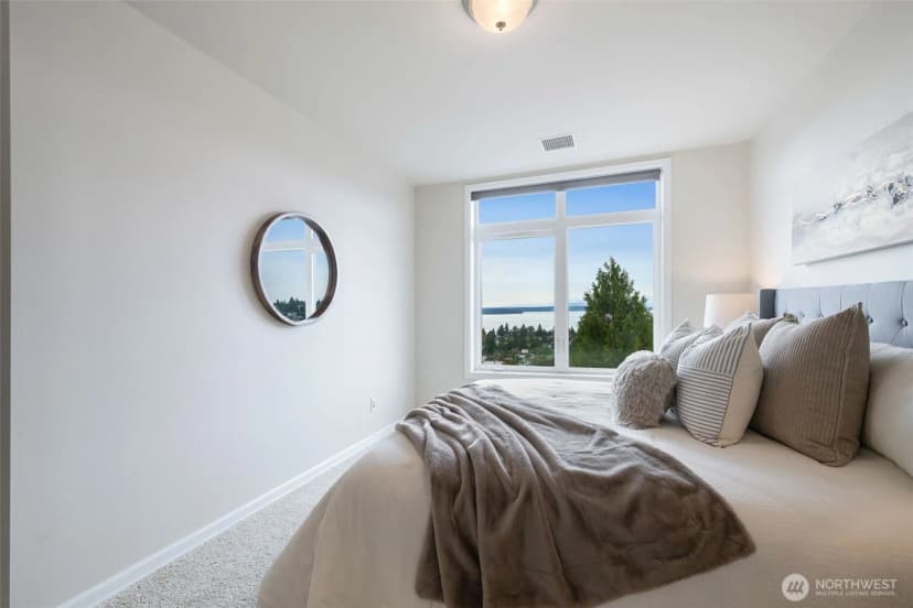 Property photo for 4847 California Avenue Sw #605, Seattle photo 20