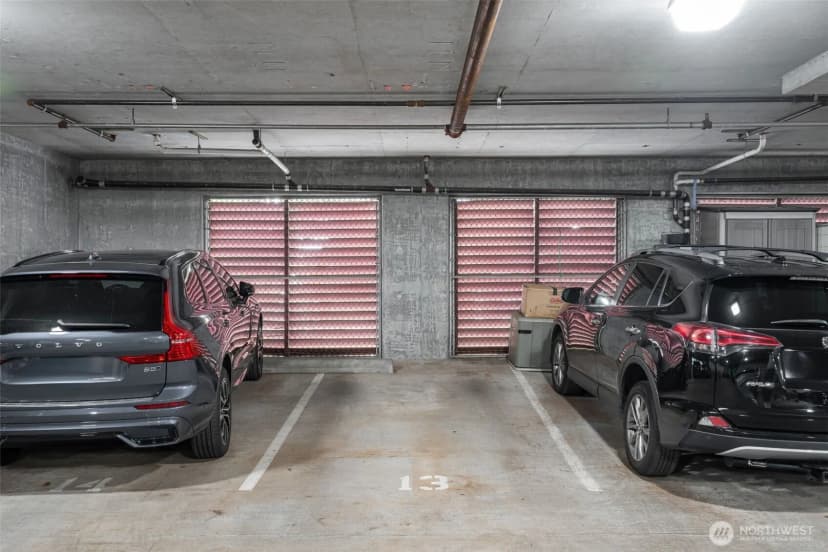 Property photo for 4847 California Avenue Sw #605, Seattle photo 27