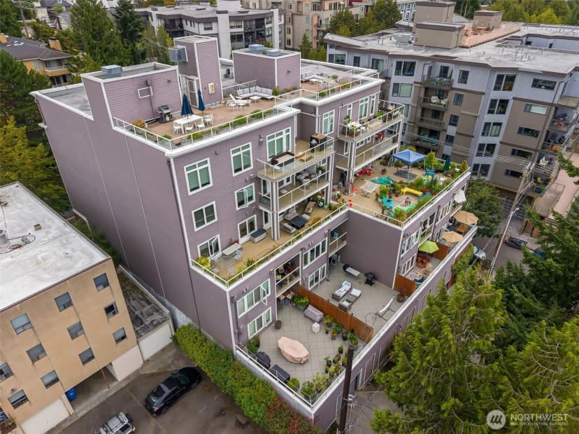 Property photo for 4847 California Avenue Sw #605, Seattle photo 7